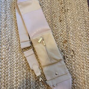 Beis The Survival Strap